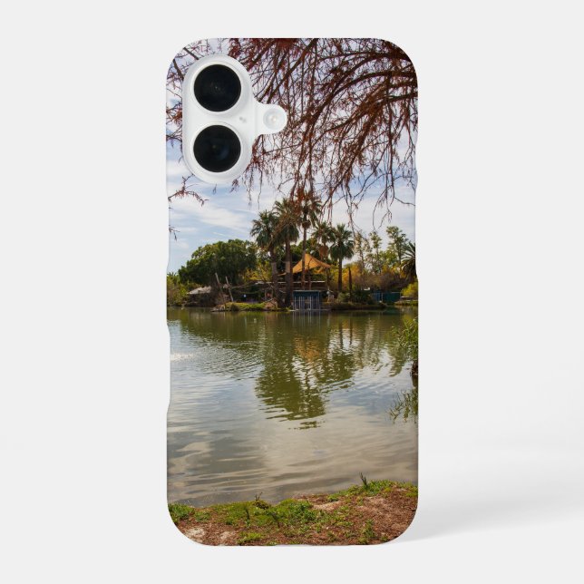 a gorgeous landscape at the Phoenix Zoo iPhone 16 Case (Back)