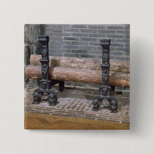 A grate 15 cm square badge