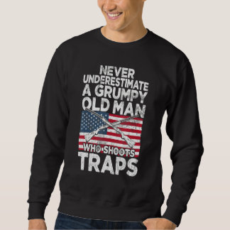 A Grumpy Old Man US Flag - Sports Shooter & Clay P Sweatshirt