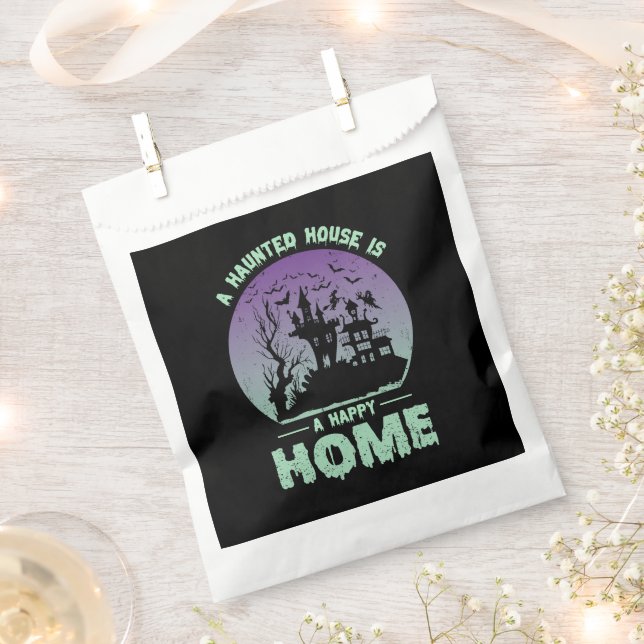 A Haunted House is a Happy Home Favour Bags (Clipped)