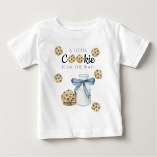A Little Cookie is on the way Baby shower T-Shirt