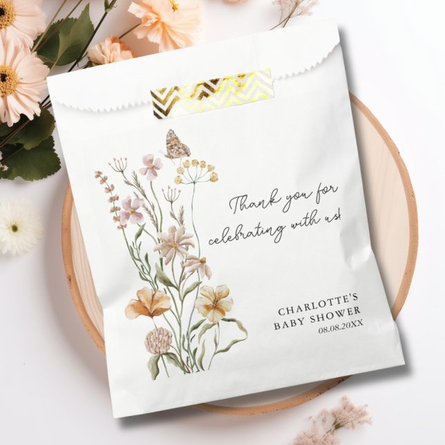 A Little Wildflower Girl Baby Shower Favour Bags (A Little Wildflower Girl Baby Shower Favor Bag)