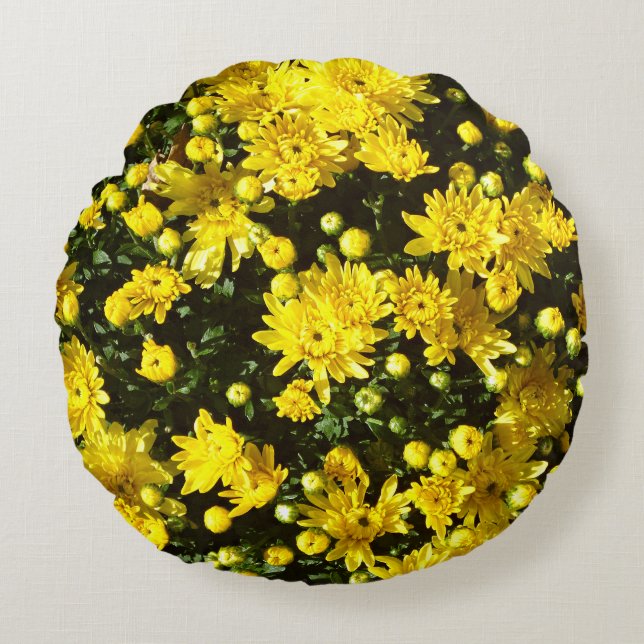 A Multitude of Yellow Mums Round Cushion (Front)