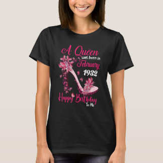 A Queen Was Born in February 1932 91st Birthday T-Shirt