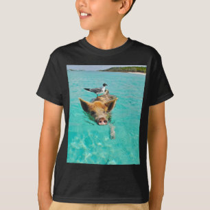 A sea gull and a pig T-Shirt