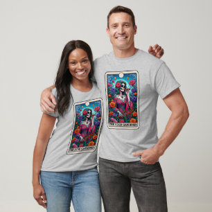 A skeleton the high gardener tarot  T-Shirt