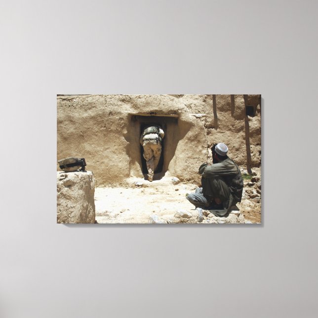 A soldier from the National Guard Canvas Print (Front)