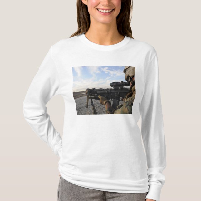 A soldier sights in to fire on a target T-Shirt (Front)