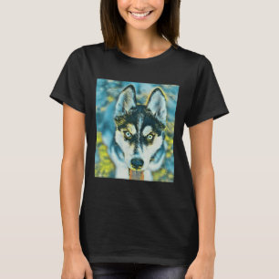 A Stunning Husky Painted    Scoop T-Shirt