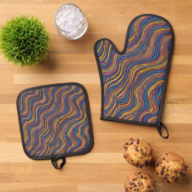 A stylish oven mitt & pot holder set with colourfu (Top Down)