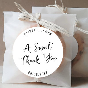A Sweet Thank You Stylish Wedding Favour Classic Round Sticker