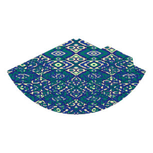 A symmetrical blue and white rug with intricate mo party hat