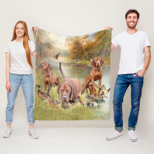 A versatile aristocrat in the Hungarian Vizsla Fleece Blanket