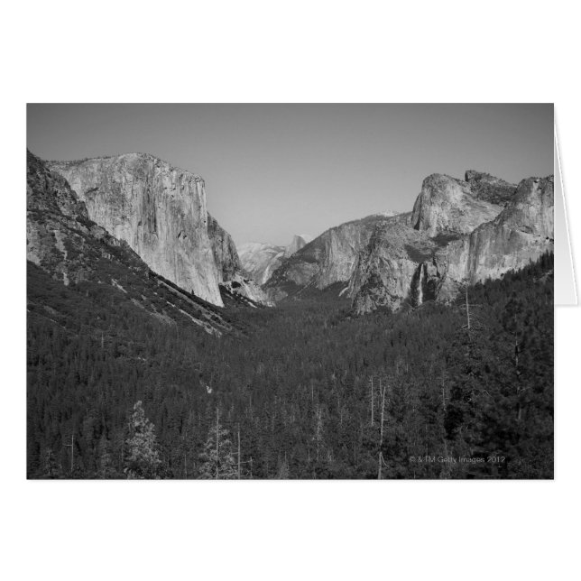 A view of the Yosemite Valley in Yosemite (Front Horizontal)