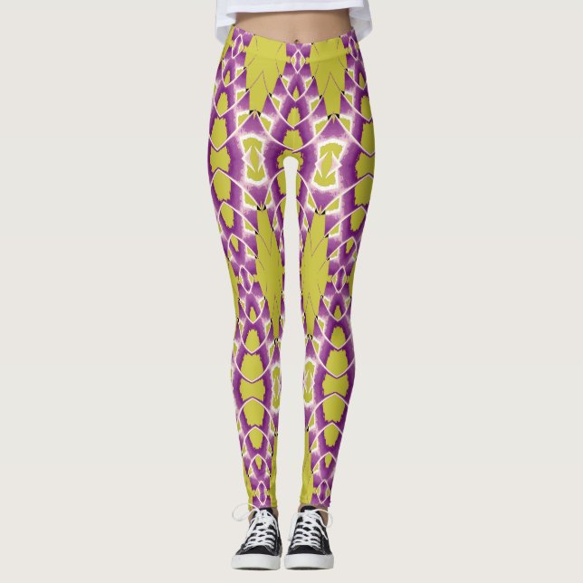 A vintage colourful pattern "Ratti_Creative_Arts"  Leggings (Front)