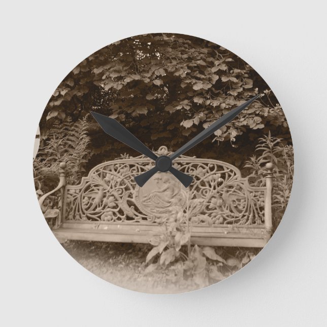 A Wall Clock with an Old Fashioned Look (Front)