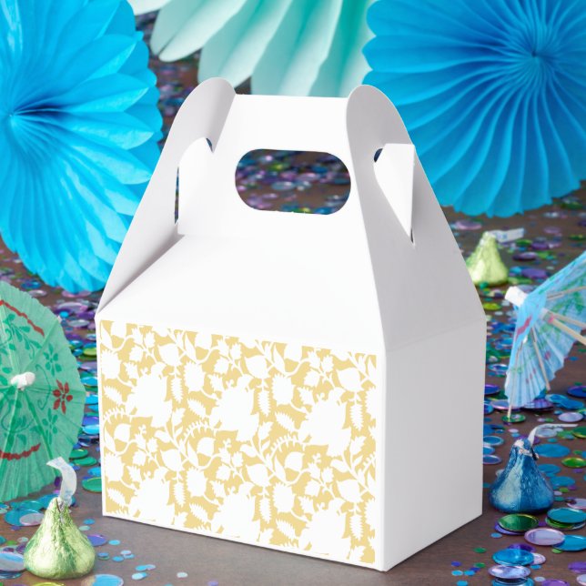 A yellow rug with a repeating motif pattern resemb favour box (Party)