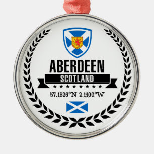 Aberdeen Metal Tree Decoration