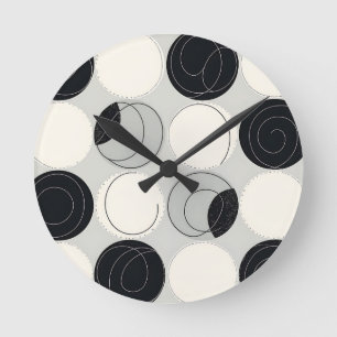 Abstract Circle Overlap Pattern Round Clock