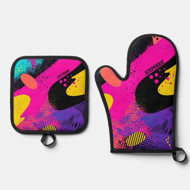 Abstract Colour Splash in Retro Comic Style (3) Oven Mitt & Pot Holder Set (Front)