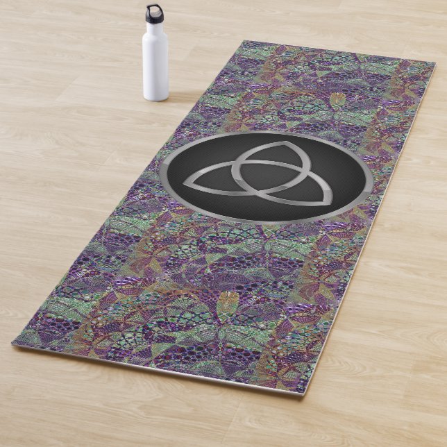 Abstract Colourful Modern Silver Trinity Knot Yoga Mat (In Situ)