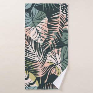 Abstract creative seamless pattern with tropical p bath towel