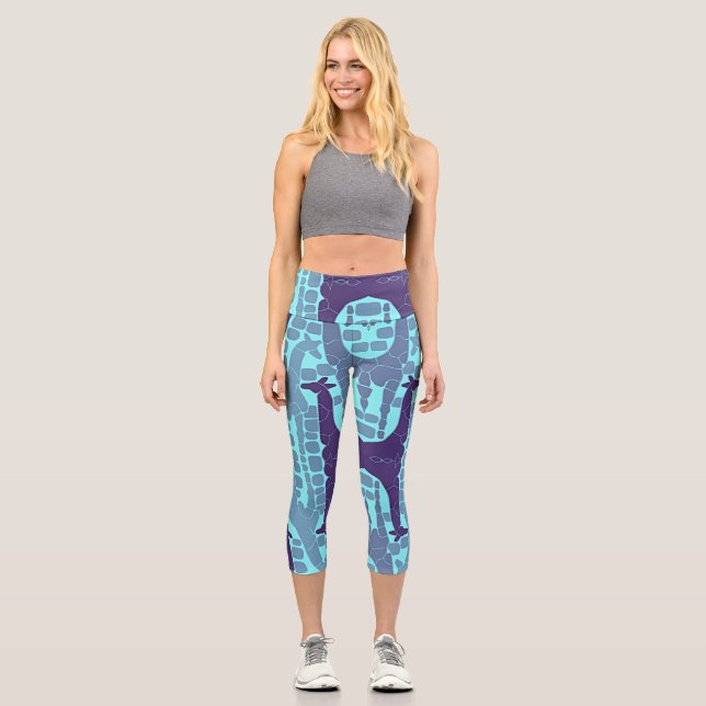 Abstract Giraffe Pattern Capri Leggings (Front)