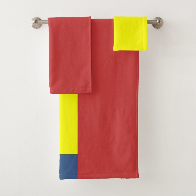 Abstract lines and Rectangles  Bath Towel Set (Insitu)