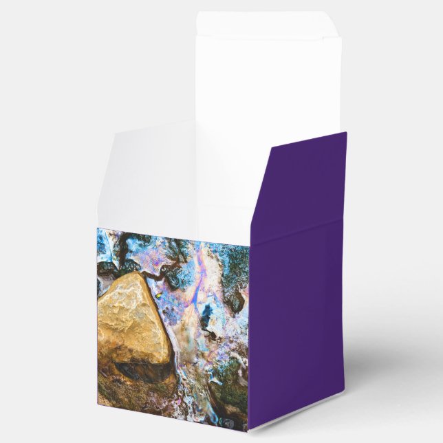 abstract nature still water favour box (Opened)