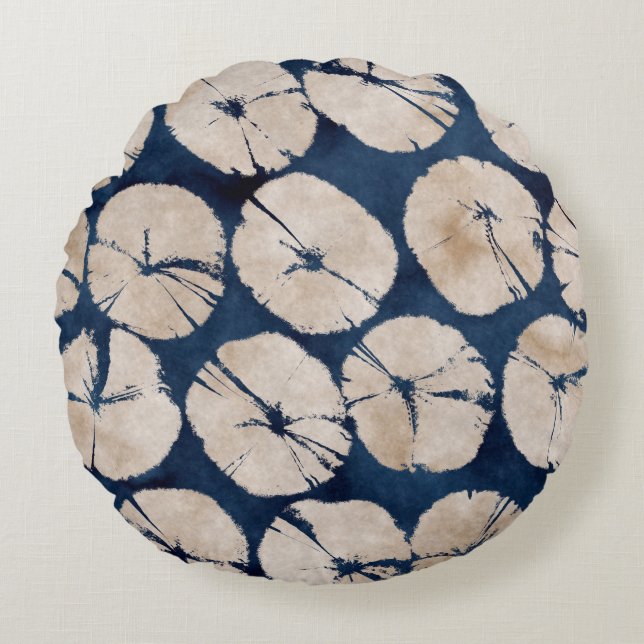 Abstract oriental floral motif. Seamless pattern.p Round Cushion (Front)