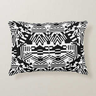 Abstract Reflections: Lines, Cubes, and Monochrome Decorative Cushion