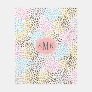 Abstract starburst pattern fleece blanket