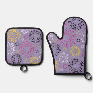 Abstract Vibrant Floral Pattern Oven Mitt & Pot Holder Set