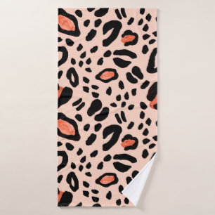 Abstract watercolor leopard. Animal print pattern Bath Towel