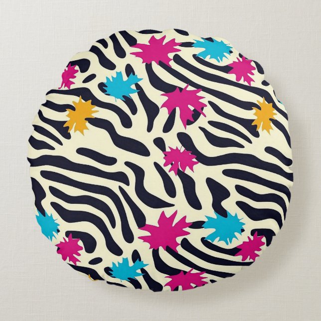Abstract Zebra Stripes with Leaf Paint Splash Round Cushion (Front)