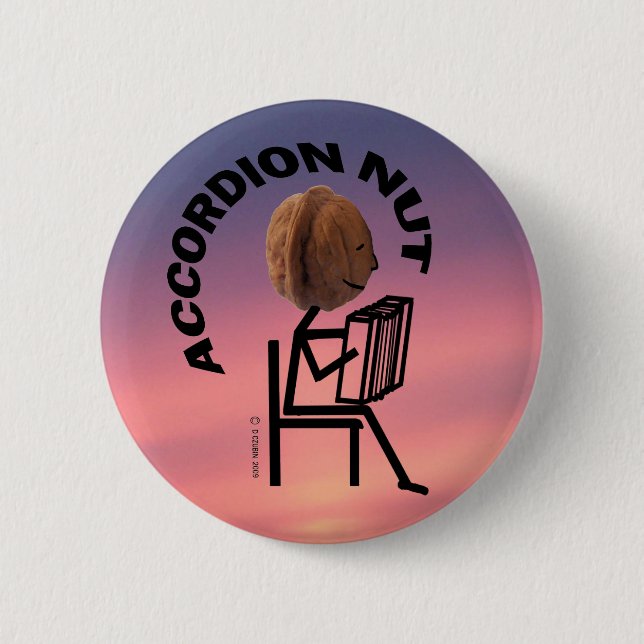 Accordion Nut 6 Cm Round Badge (Front)