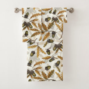 Acorns and oak leaves on off white bath towel set