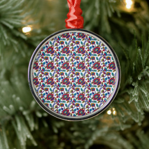 Add Charm to Your Tree with Cheerful Keepsake Metal Tree Decoration