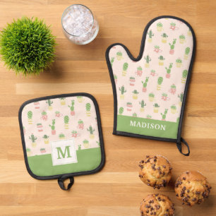 Add Your Name Cute Cactus Pattern Oven Mitt & Pot Holder Set