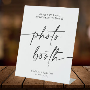 ADELLA Photo booth   simple remember to smile sign
