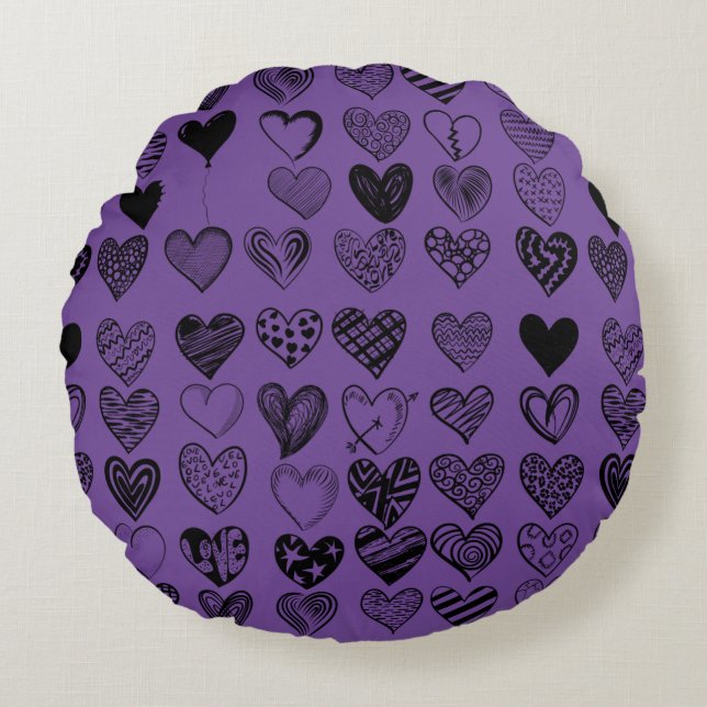 Adorable Black Heart Scribble Drawing Round Cushion (Front)