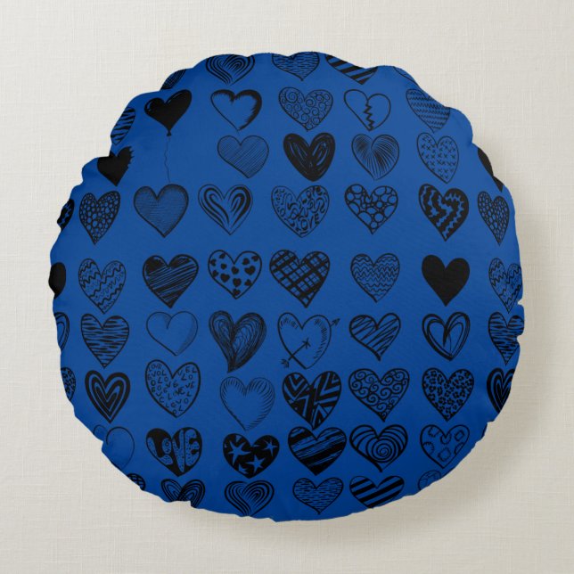 Adorable Black Heart Scribble Drawing Round Cushion (Front)
