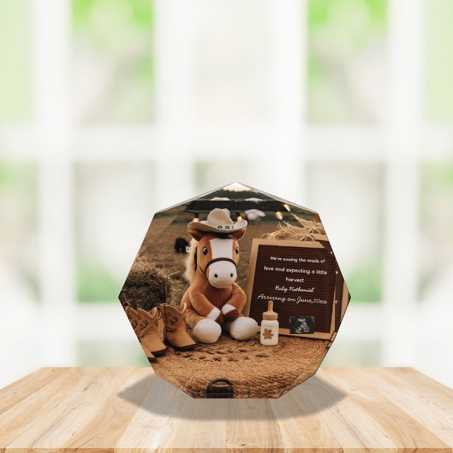 Adorable farm themed  pregnancy announcement photo block (Creator Uploaded)
