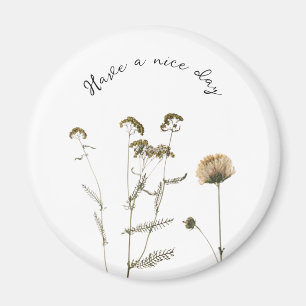 Adorable flowers with customizable text magnet