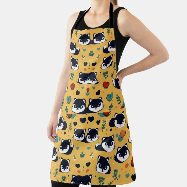 Adorable Little Skunk Pattern Apron (Insitu)