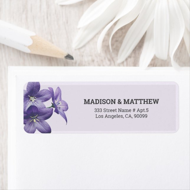 Adorable Purple Flowers Label (Insitu)