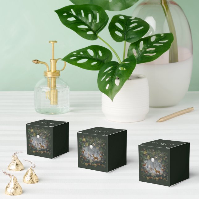 Adorable Reindeer At Night Favour Box (Multiple)
