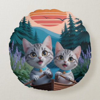 “Adventurous Kittens at Sunset – Cute Cat Round Cushion