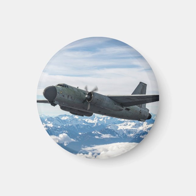 Aeroplane in sky magnet (Front)
