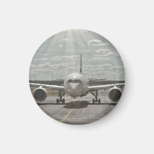 Aeroplane magnet